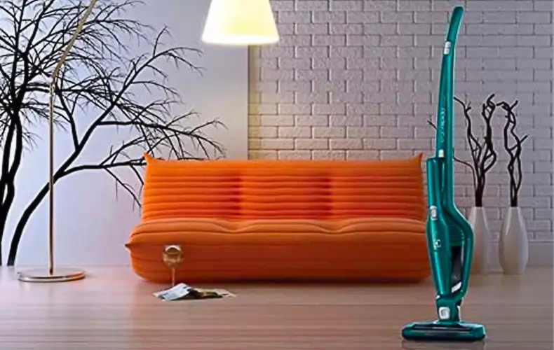 Aspirador de Pó Vertical Electrolux - ERG 22