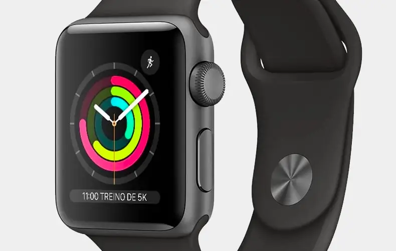 Apple Watch Series 3 (GPS), Caixa em alumínio cinza espacial de 38 mm com Pulseira esportiva preta