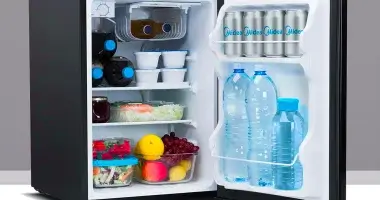 Frigobar Midea é bom